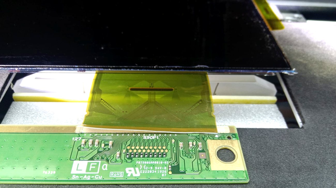 COF ribbon being re-bonded to the panel